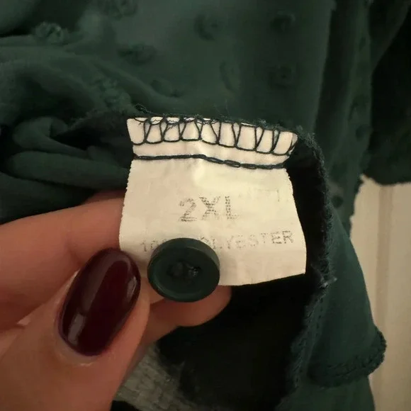 PomPom Buttondown Shirt - Size 2X - Picture 3 of 3